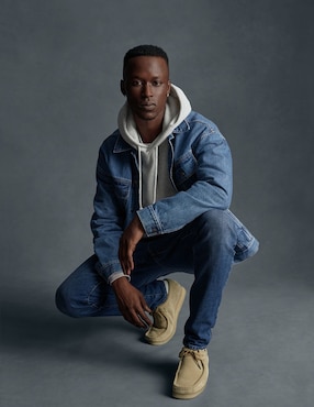 Jeans slim lavado claro para hombre