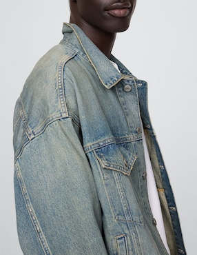 Chamarra denim con bolsillos para hombre