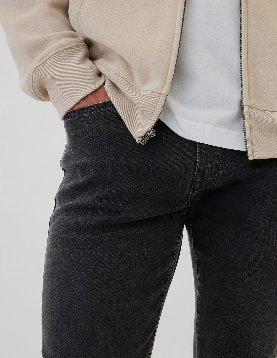 Jeans slim lavado obscuro para hombre 5